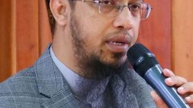 দেশের শীর্ষ ৫ আলোচিত আলোচক